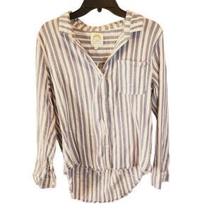 C&C Women's Pool Stripe Button Front Long Sleeve Raw Hem Cotton Blouse in Size L